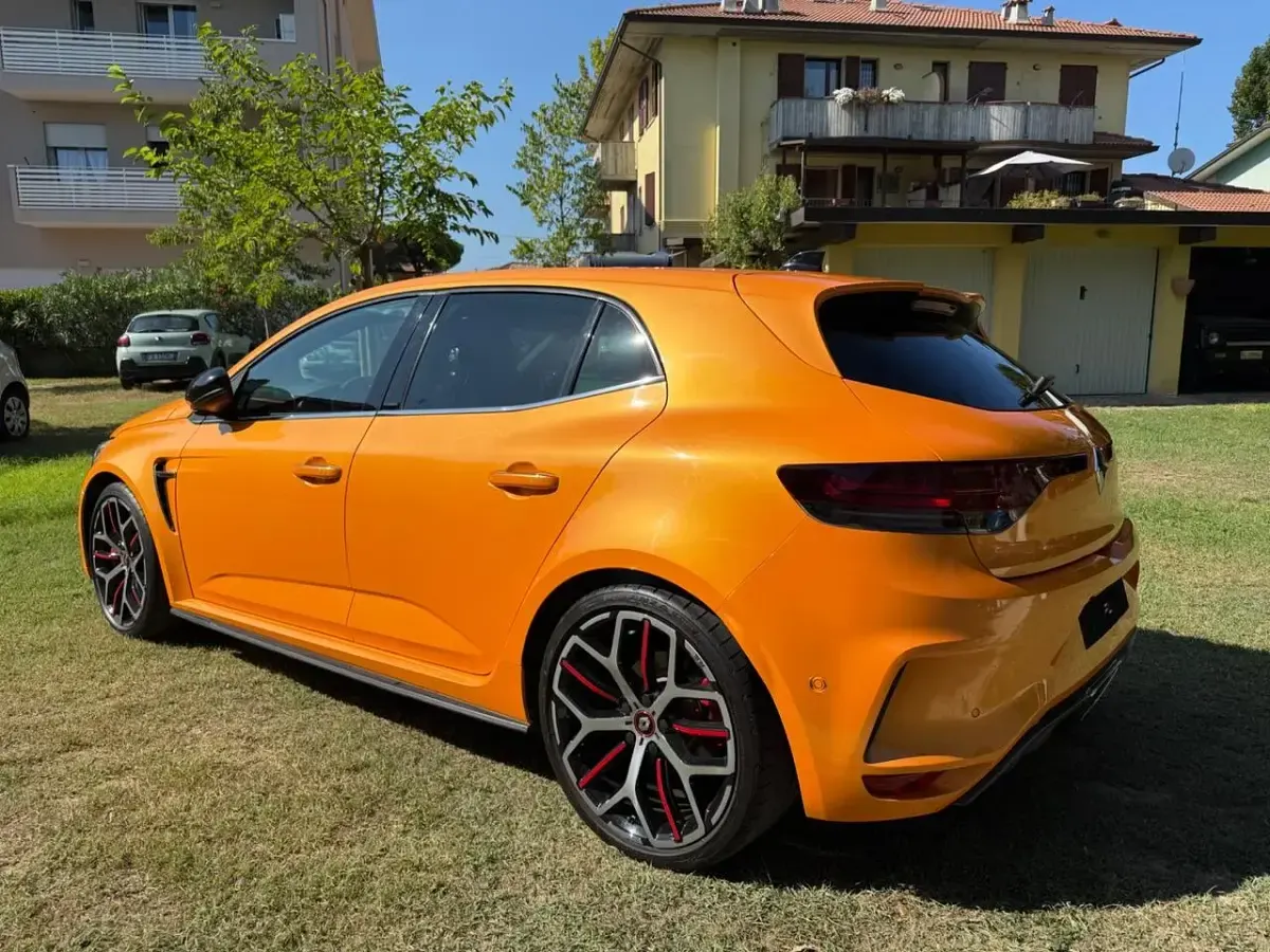 Usata Renault Mégane IV Trophy 300 CV (220 kW) 2021 Arancione Berlina