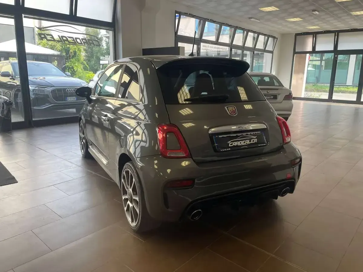 Usata Abarth 595 144 CV (105 kW) 2018 Grigio Utilitaria