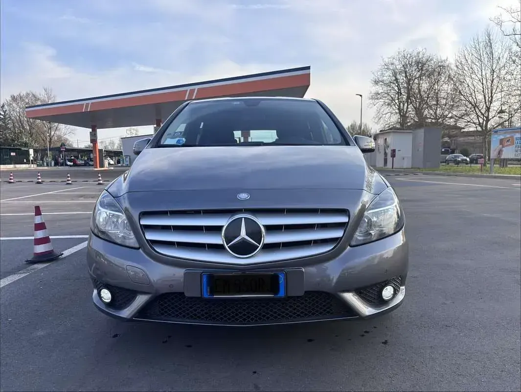 Usata Mercedes B180 Executive 116 CV (85 kW) 2012 Monovolume