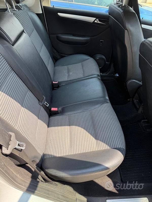 Usata Mercedes A200 140 CV (102 kW) 2004 Grigio Utilitaria