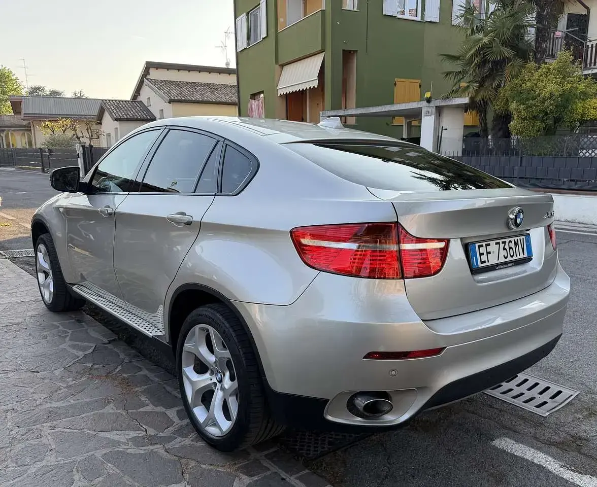 Usata BMW X6 303 CV (222 kW) 2011 Grigio SUV
