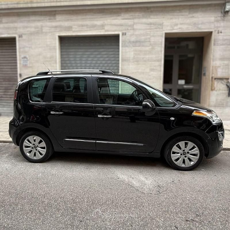 Usata Citroën C3 Picasso 100 CV (73 kW) 2017 Nero Monovolume