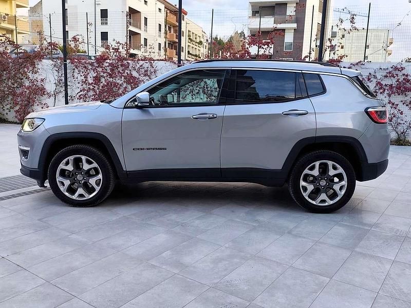 Usata Jeep Compass Limited 140 CV (102 kW) 2019 Grigio SUV