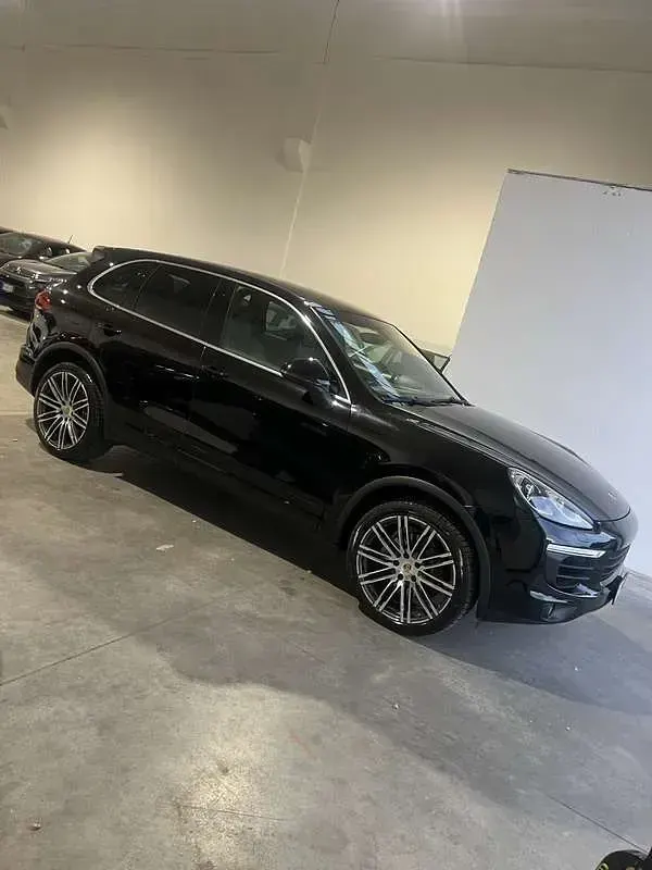 Usata Porsche Cayenne 250 CV (183 kW) 2016 SUV