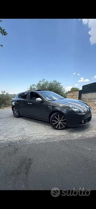 Usata Alfa Romeo Giulietta 2015 Grigio Utilitaria