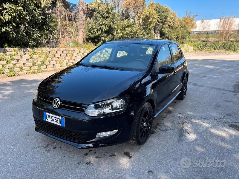 Usata VW Polo 75 CV (55 kW) 2015 Nero Berlina