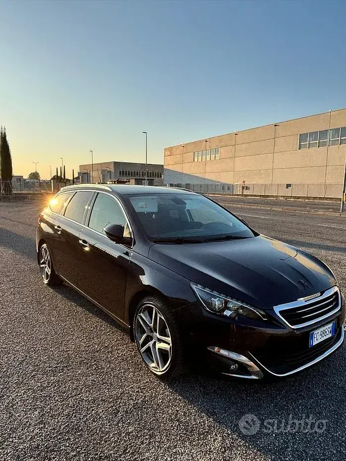 Usata Peugeot 308 Allure 116 CV (85 kW) 2016 Blu Station wagon