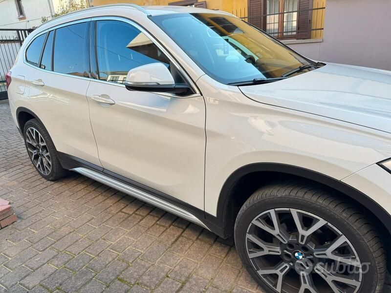 Usata 2021 BMW X1 SUV | 25.000 € (Cara) - Immagine 1/4