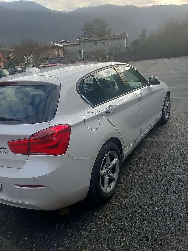 Usata BMW 118 Sport Line 150 CV (110 kW) 2017 Utilitaria