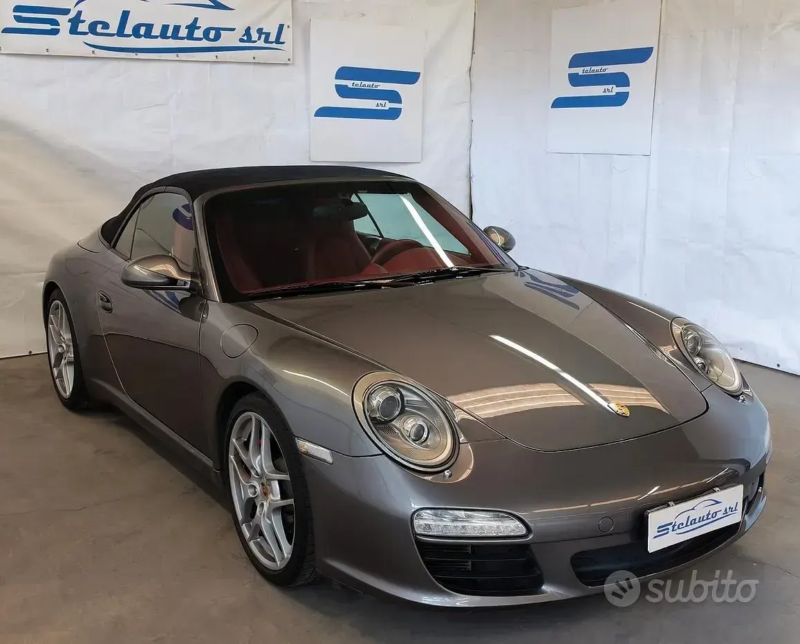 Usata Porsche 911 Carrera S Cabriolet 385 CV (283 kW) 2009 Grigio Cabrio