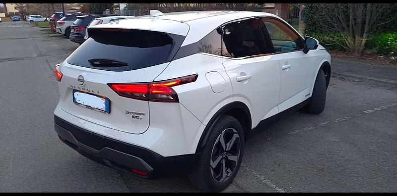 Usata Nissan Qashqai N-Connecta 158 CV (116 kW) 2023 Bianco SUV