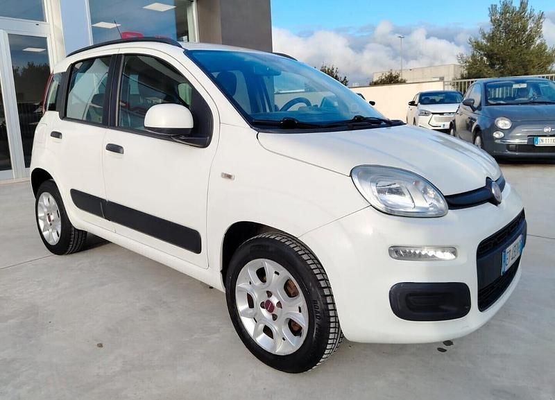 Usata Fiat Panda 80 CV (58 kW) 2013 Bianco Utilitaria