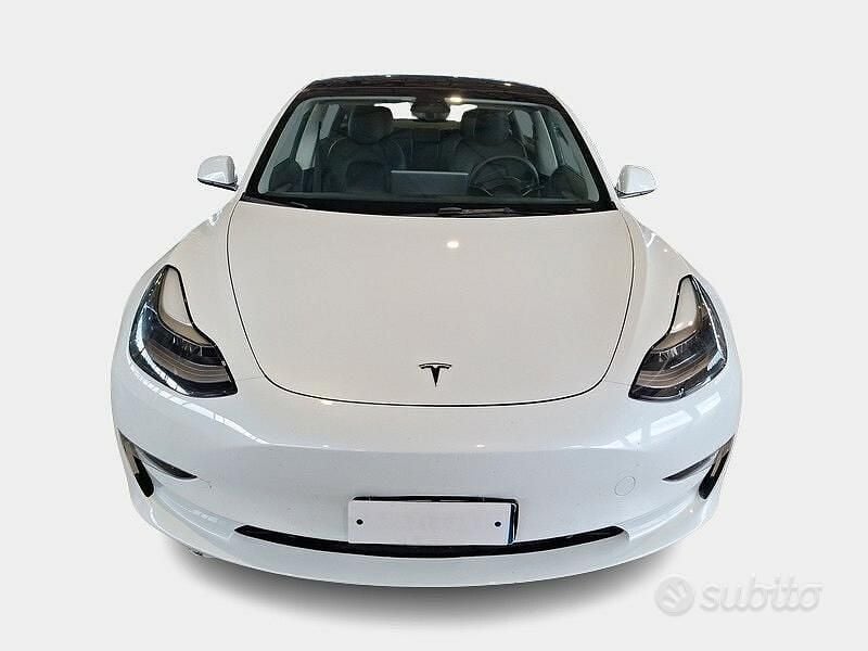 Usata Tesla Model 3 366 kW (498 CV) 2021 Bianco Berlina