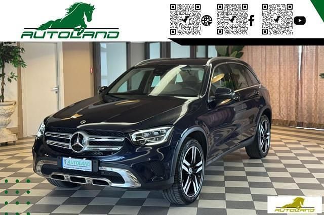 Usata Mercedes GLC300e Executive 194 CV (142 kW) 2021 Blu metallizzato SUV