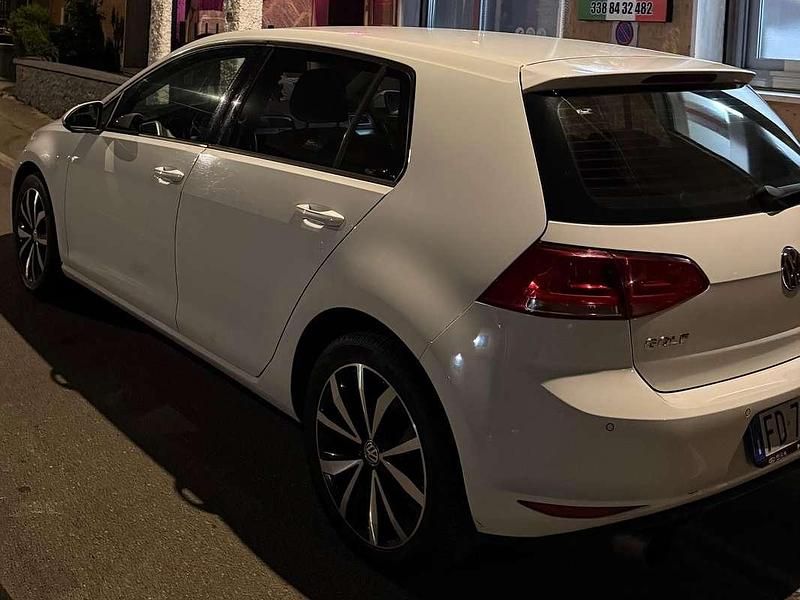 Usata VW Golf VII 116 CV (85 kW) 2016 Bianco Berlina
