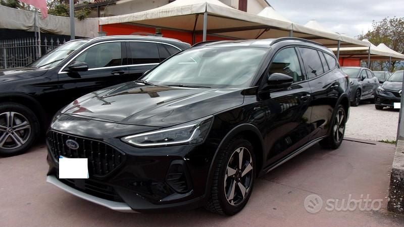 Usata Ford Focus Active 115 CV (84 kW) 2023 Nero Station wagon
