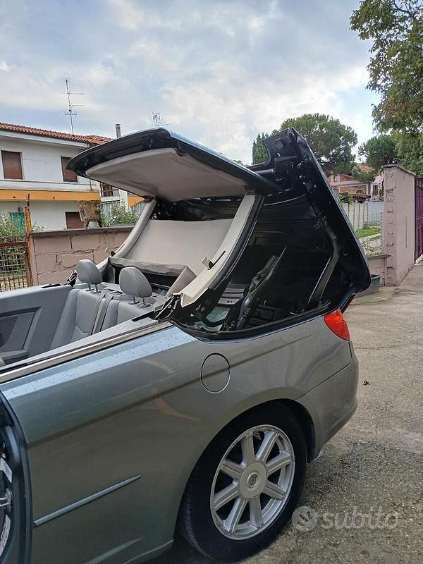 Usata Chrysler Sebring Cabriolet 140 CV (102 kW) 2009 Cabrio