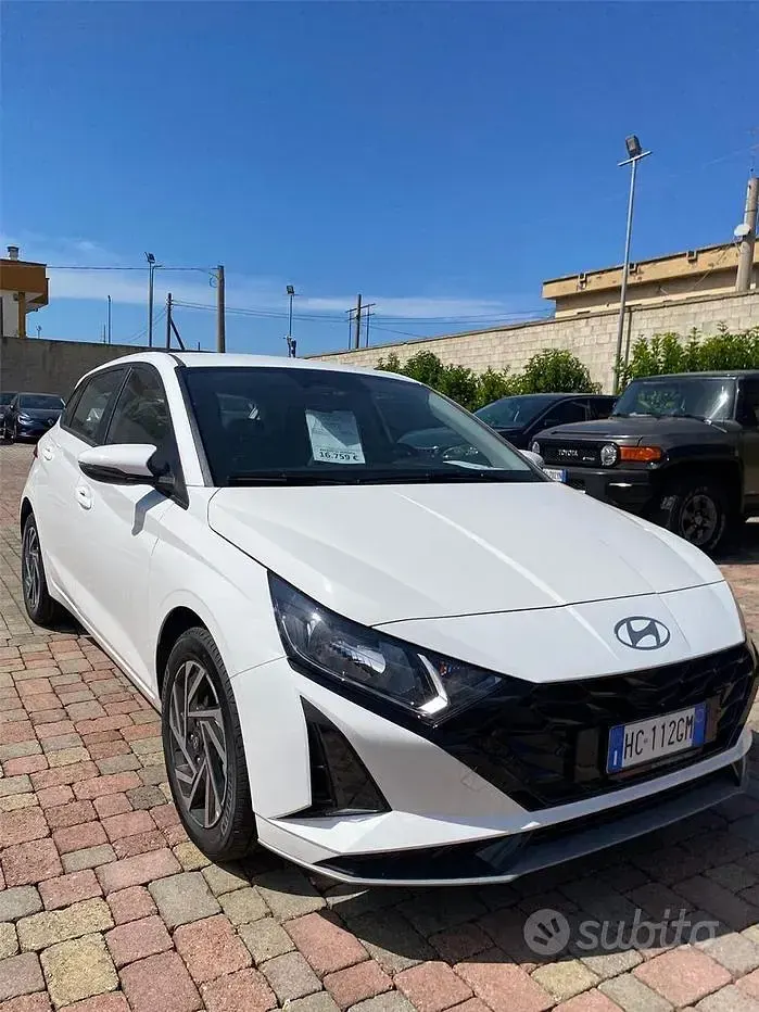 Nuova Hyundai i20 90 CV (66 kW) 2026 Bianco Utilitaria