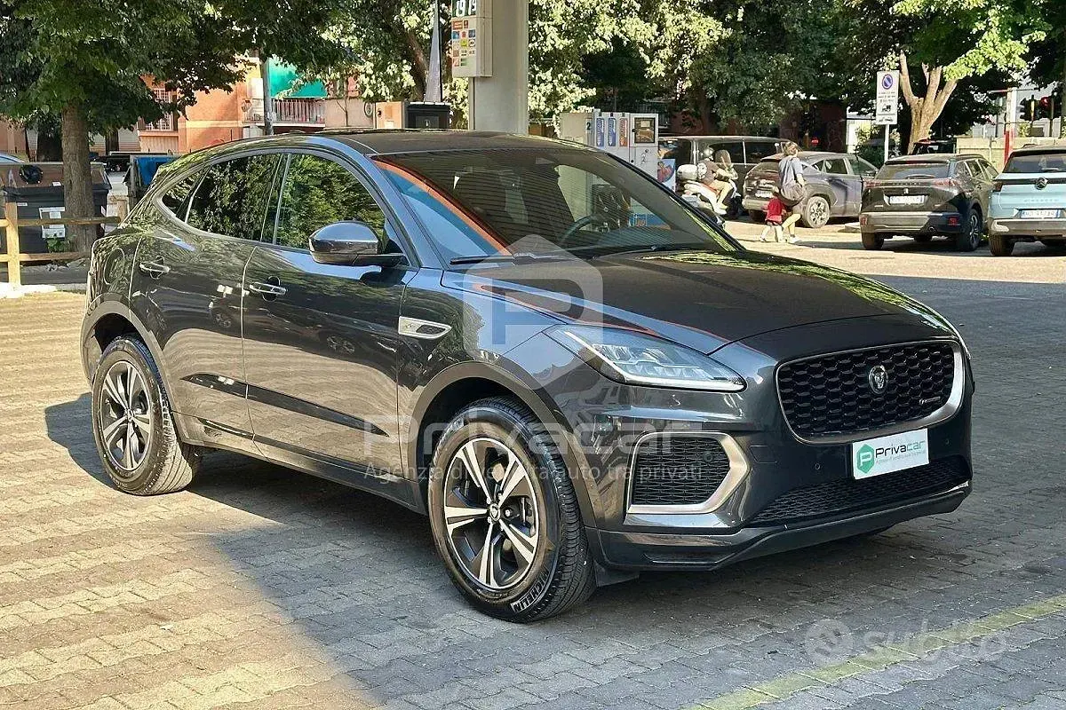 Usata Jaguar E-Pace R-Dynamic 249 CV (183 kW) 2024 Grigio SUV