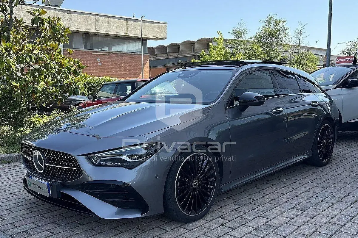 Usata Mercedes CLA200 Shooting Brake AMG 150 CV (110 kW) 2024 Grigio Station wagon