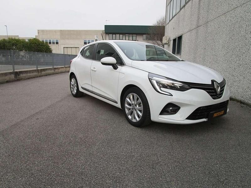 Usata Renault Clio V Intens 101 CV (74 kW) 2022 Bianco Berlina