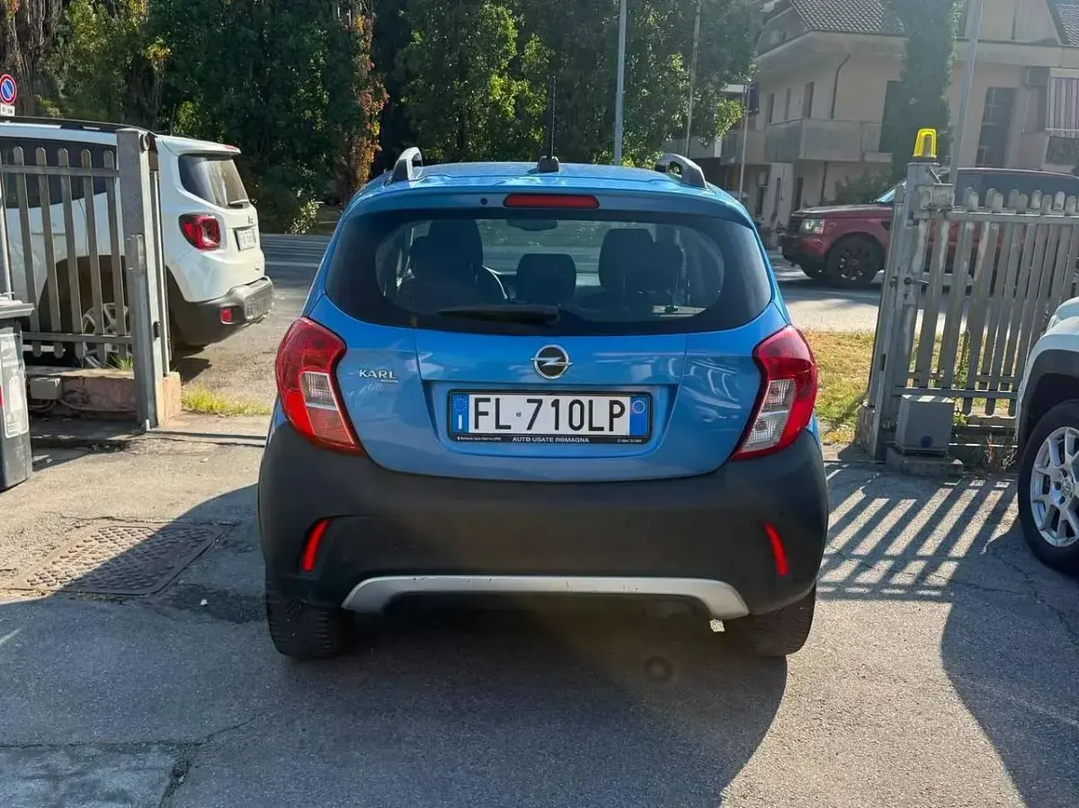 Usata Opel Karl Rocks 73 CV (53 kW) 2018 Blu/azzurro Utilitaria