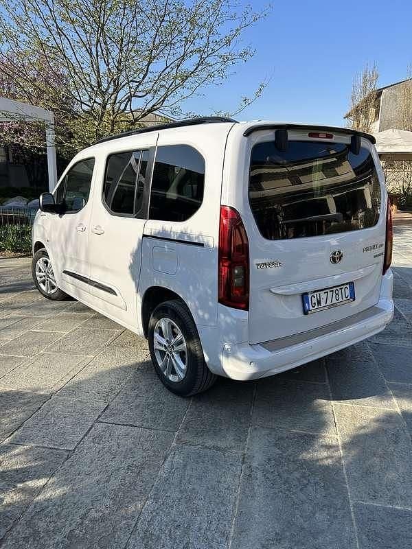 Usata Toyota Proace City City 61 kW (84 CV) 2025 Monovolume