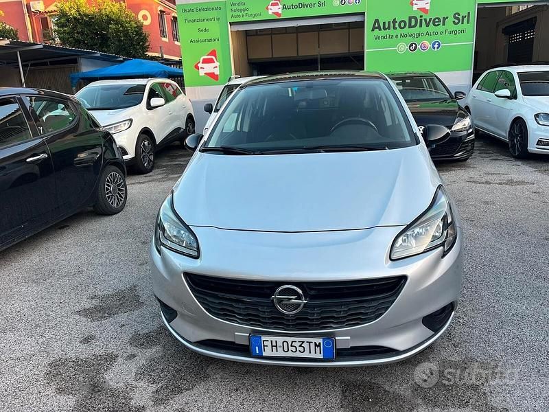 Usata Opel Corsa Innovation 89 CV (65 kW) 2017 Other Berlina
