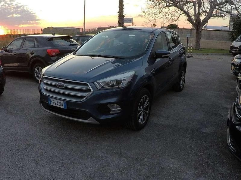 Occasion Ford Kuga Titanium S 150 ch (110 kW) 2018 Bleue SUV