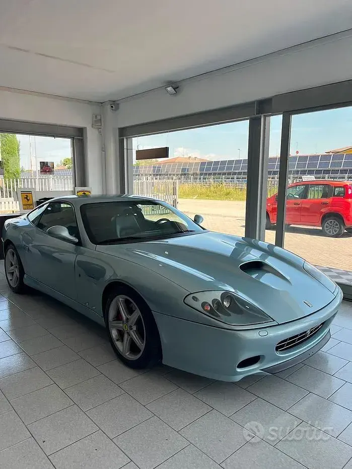 Usata Ferrari 575M Maranello 515 CV (378 kW) 2003 Blu Coupé