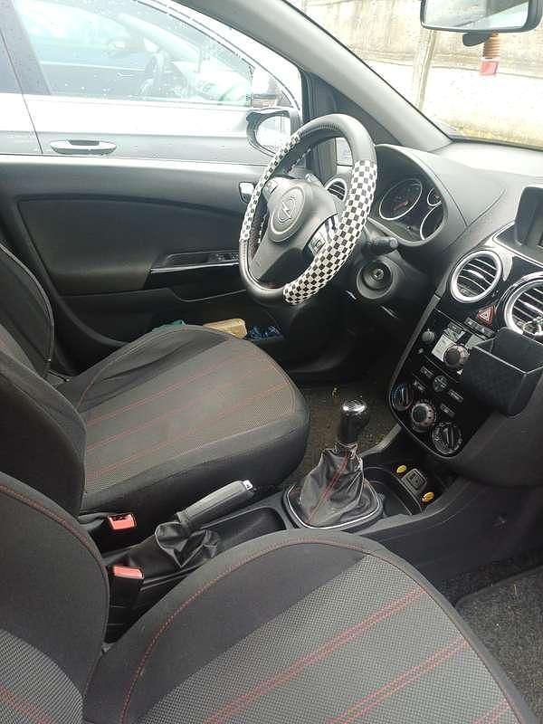 Usata Opel Corsa Sport 95 CV (69 kW) 2013 Grigio Utilitaria