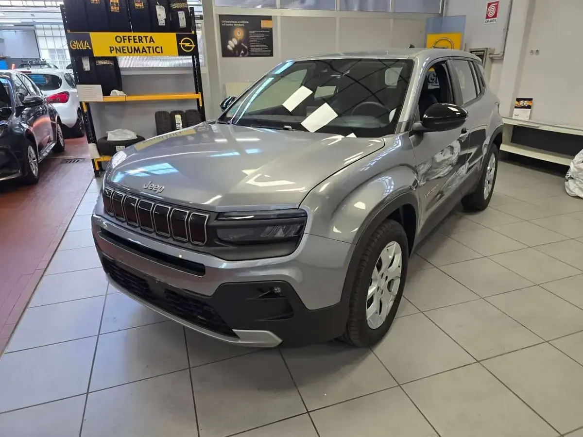 Usata Jeep Avenger Altitude 101 CV (74 kW) 2025 Grigio SUV