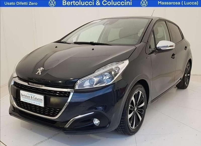 Usata Peugeot 208 Active 82 CV (60 kW) 2019 Nero metallizzato Utilitaria