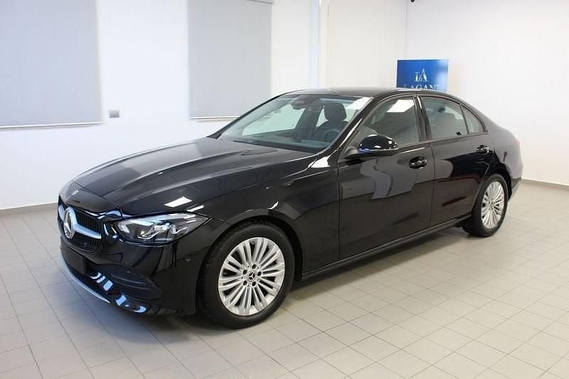 Usata Mercedes C200 Business 163 CV (119 kW) 2023 Nero Berlina
