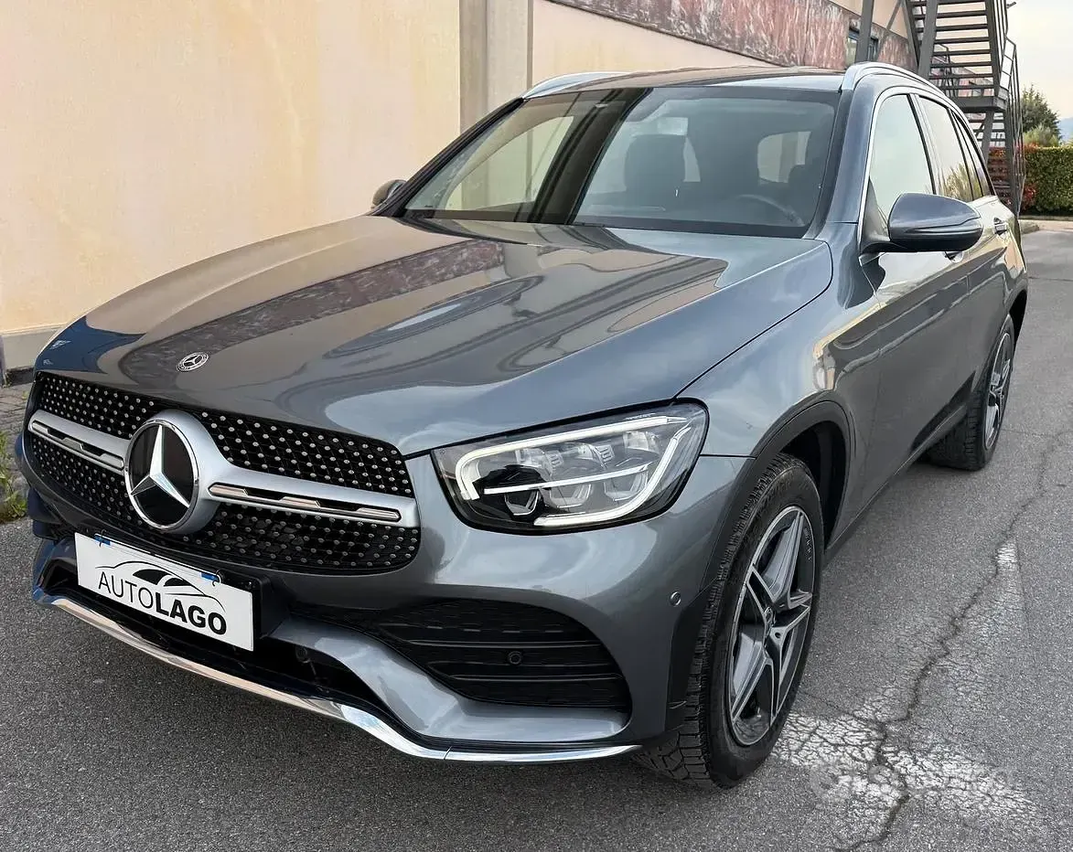 Begagnad Mercedes GLC220 Premium 194 HK (142 kW) 2021 Grå SUV