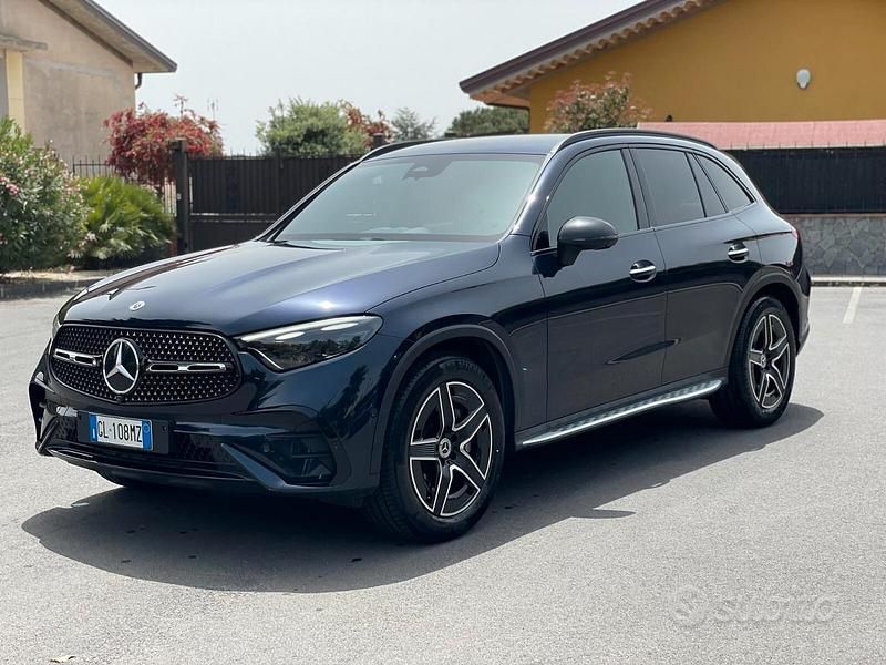 Usata Mercedes GLC220 Advanced 197 CV (144 kW) 2022 Blu Station wagon