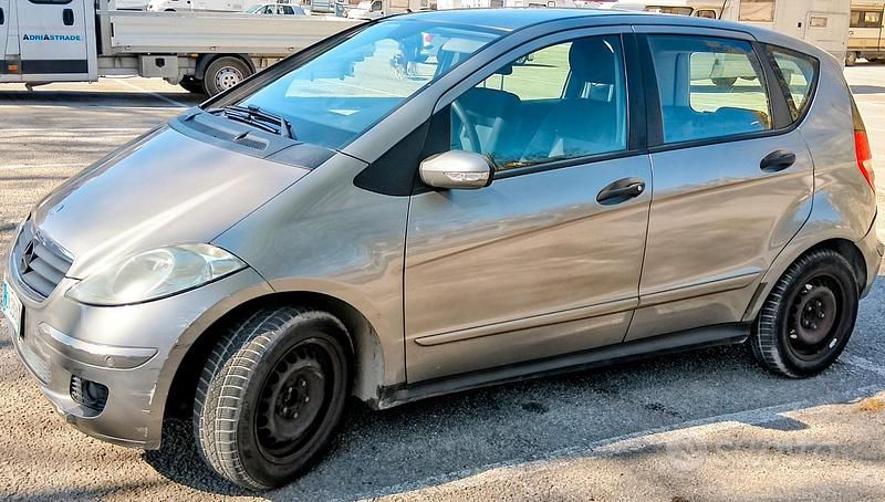 Usata Mercedes A150 Classic 95 CV (69 kW) 2006 Grigio Berlina