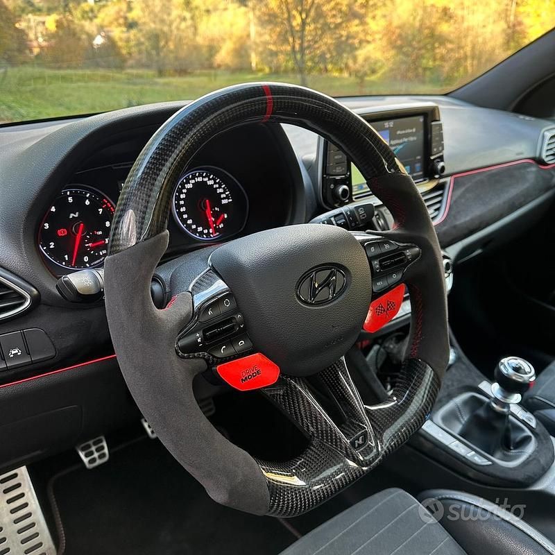 Usata Hyundai i30 N Performance 330 CV (242 kW) 2018 Rosso Utilitaria