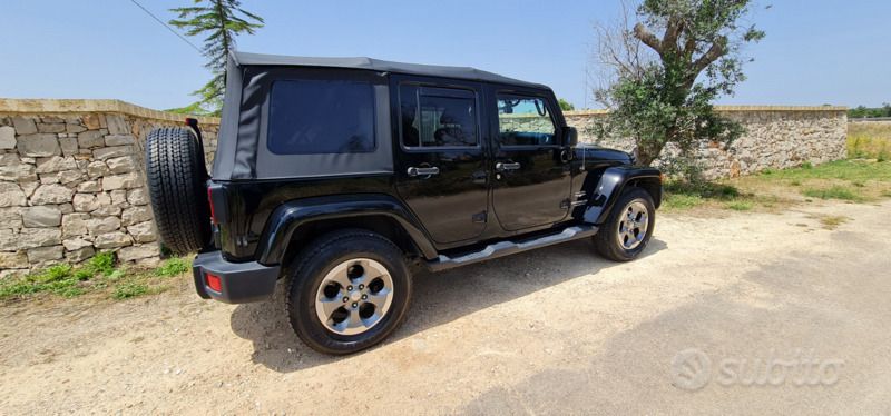 Usata Jeep Wrangler 200 CV (147 kW) 2012 Nero SUV
