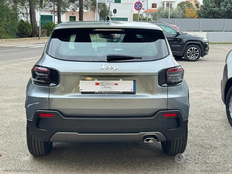 Nuova Jeep Avenger Longitude 110 CV (80 kW) 2025 SUV