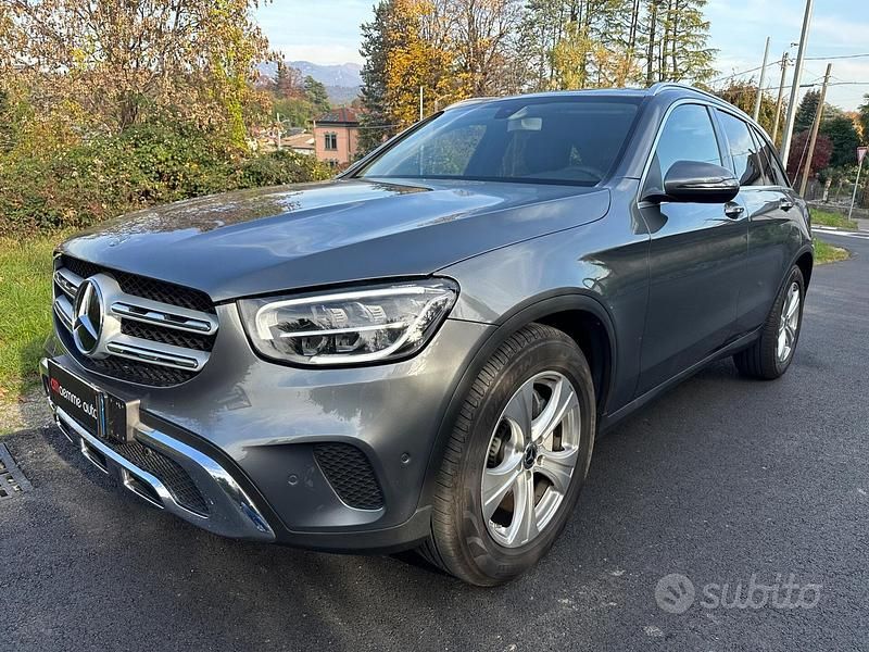 Grigio Usata 2019 Mercedes GLC220 SUV | 29.900 € (Super prezzo) - Immagine 1/4