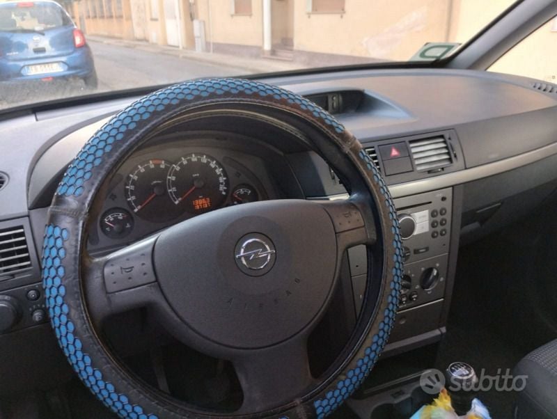 Usata Opel Meriva 75 CV (55 kW) 2009 Blu Monovolume