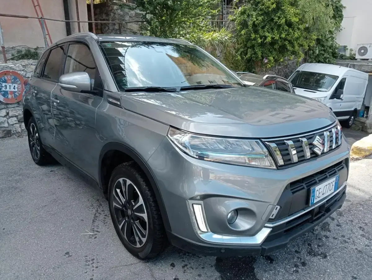 Usata Suzuki Vitara Cool 129 CV (94 kW) 2021 Grigio SUV
