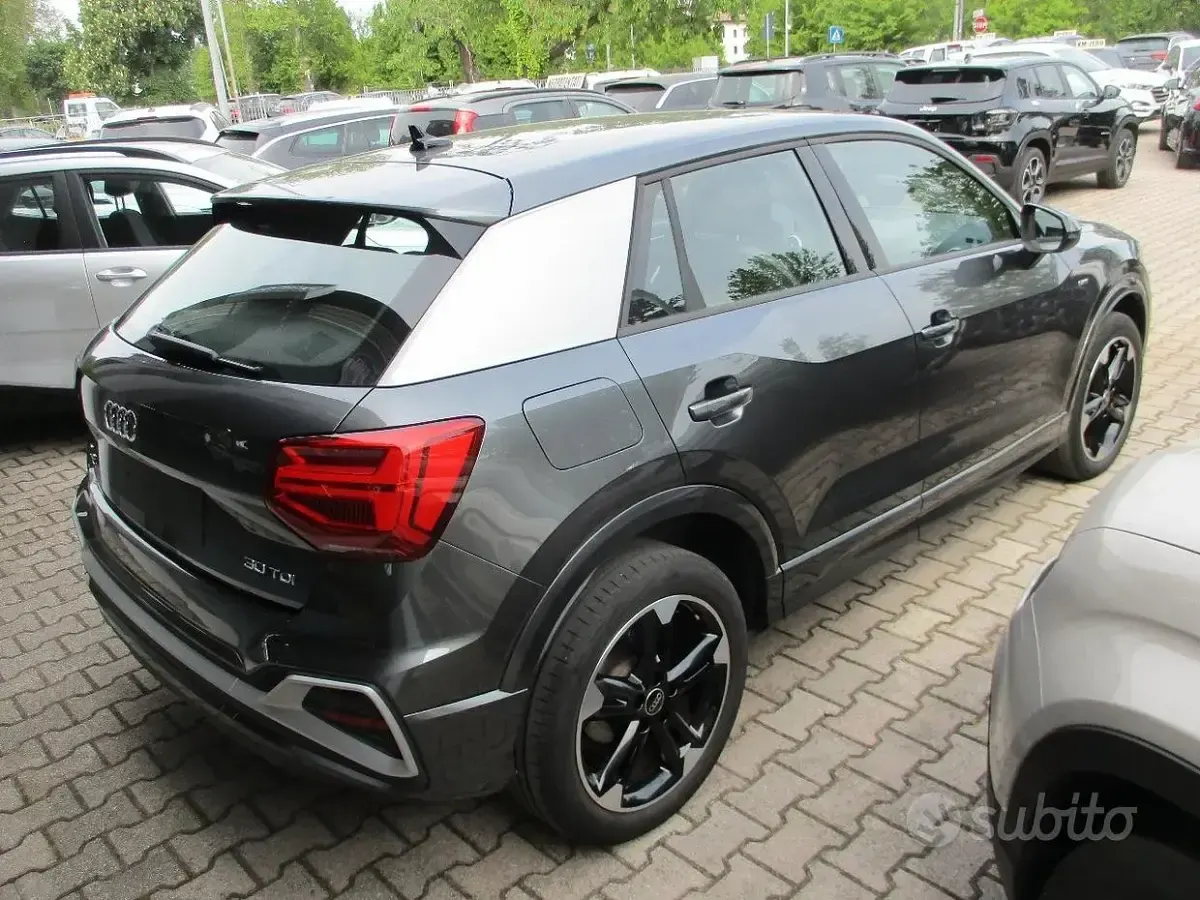 Usata Audi Q2 S-Line 116 CV (85 kW) 2025 Grigio daytona SUV