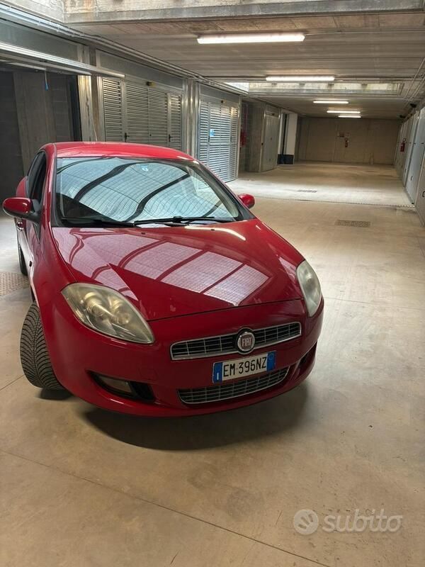 Usata Fiat Bravo 90 CV (66 kW) 2012 Utilitaria