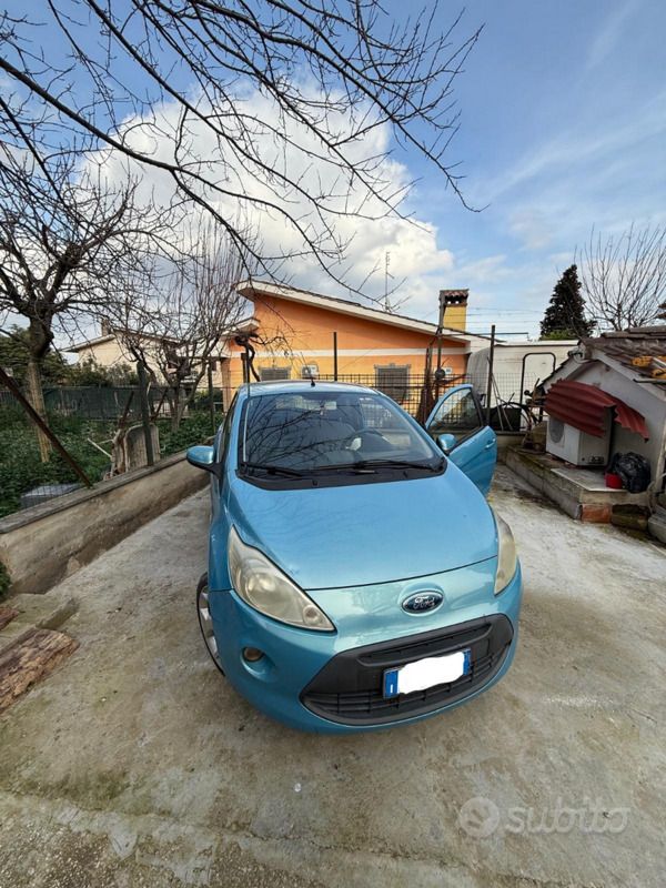 Usata 2011 Ford Ka Due volumi | 2300 € (Ottimo prezzo) - Immagine 1/4