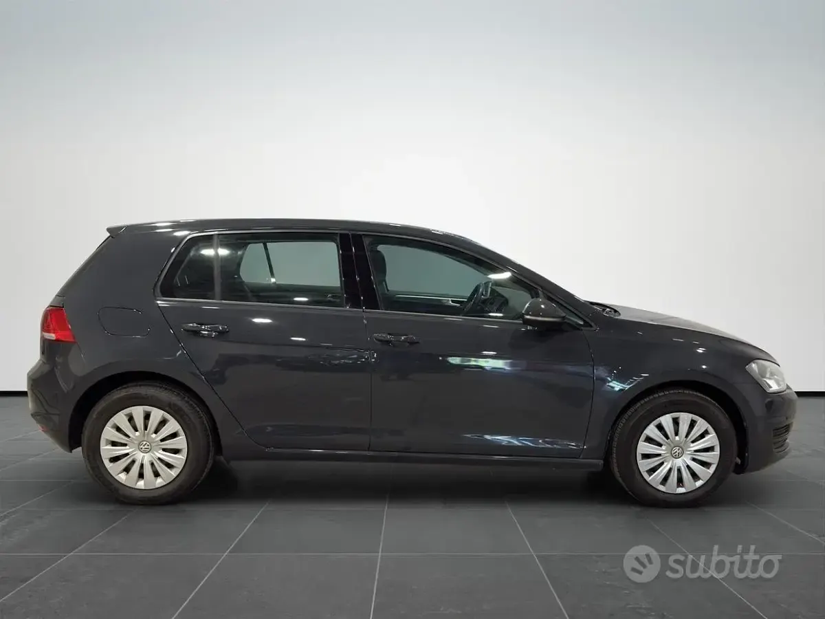 Usata VW Golf VII Trendline 86 CV (63 kW) 2016 Grigio Berlina