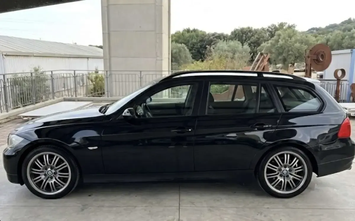Usata BMW 320 Efficient Dynamics 177 CV (130 kW) 2009 Station wagon