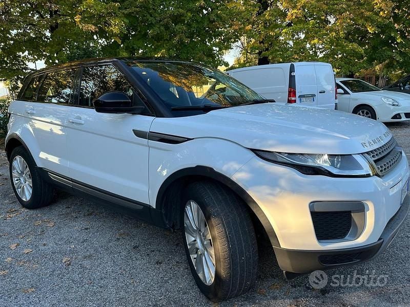 Usata Land Rover Range Rover evoque HSE Dynamic 150 CV (110 kW) 2017 Bianco SUV