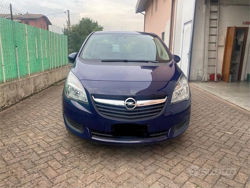 Usata Opel Meriva Cosmo 120 CV (88 kW) 2016 Blu Monovolume